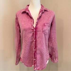 Frank & Eileen Barry Famous Denim Mineral Wash Distressed Button Up Shirt M